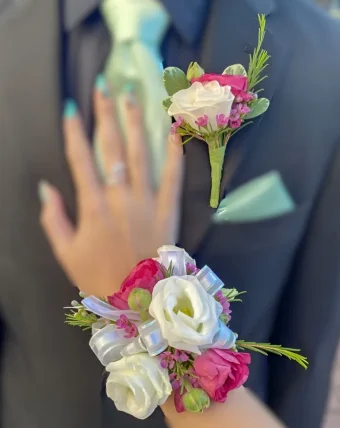 Matching Corsage and Boutonniere | Beautiful Set of Prom Flowers to Complement Your Date on Prom Night | Local Florist Delivering Prom Flowers | LaPorte, IN.